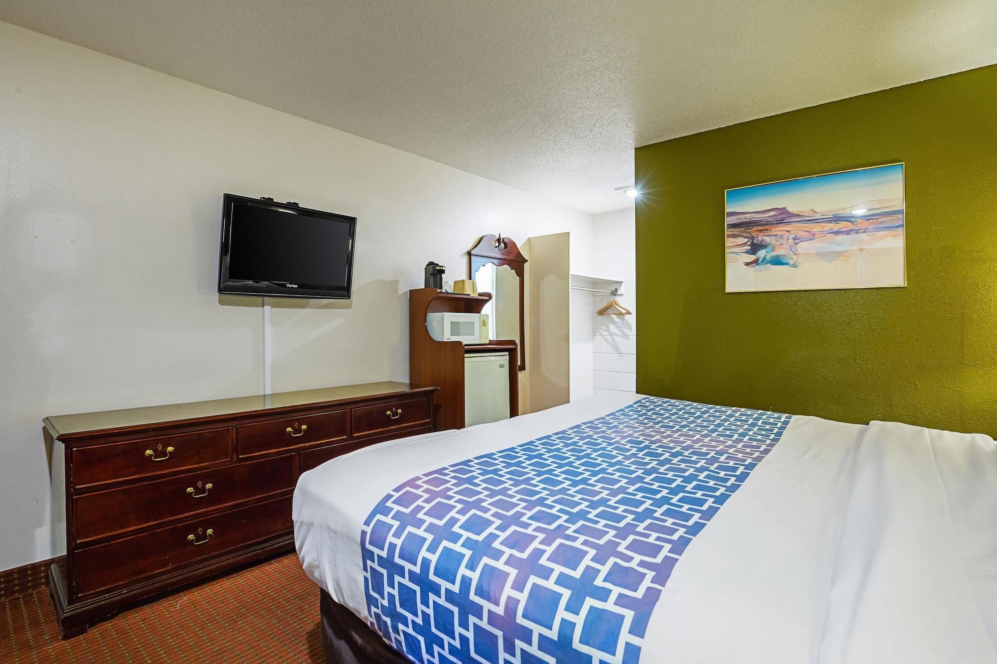 Rodeway Inn סדר סיטי מראה חיצוני תמונה